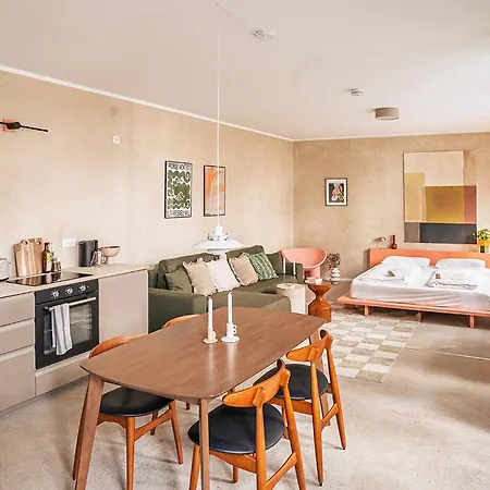 Denkmal Traumsanierung. Gesamtes Hinterhaus Dom wakacyjny Lipsk