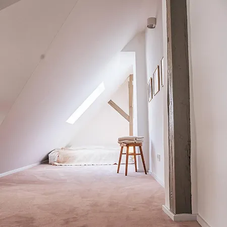 Dom wakacyjny Denkmal Traumsanierung. Gesamtes Hinterhaus *