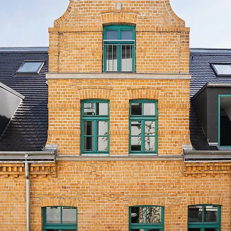 Denkmal Traumsanierung. Gesamtes Hinterhaus *