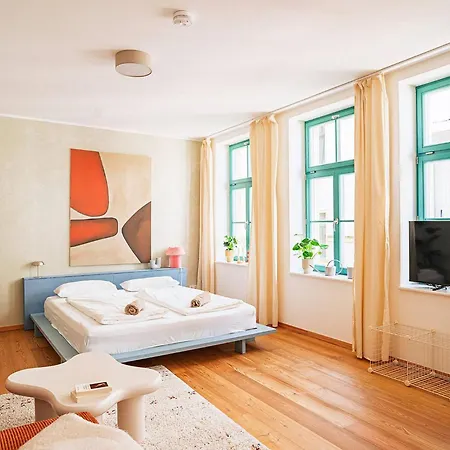 Denkmal Traumsanierung. Gesamtes Hinterhaus Casa de Férias *