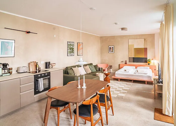 Denkmal Traumsanierung. Gesamtes Hinterhaus Σπίτι διακοπών Λειψία