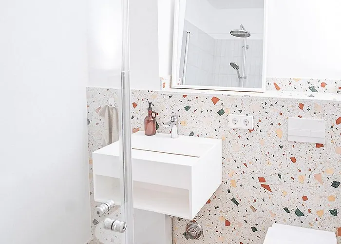 Denkmal Traumsanierung. Gesamtes Hinterhaus Σπίτι διακοπών *