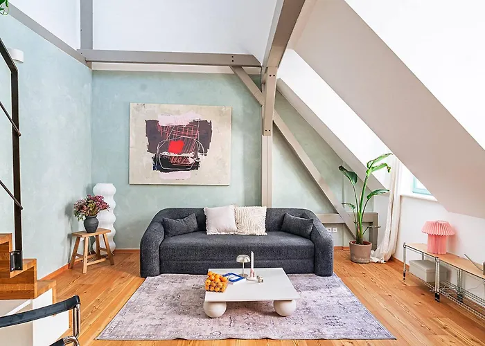 Σπίτι διακοπών Denkmal Traumsanierung. Gesamtes Hinterhaus