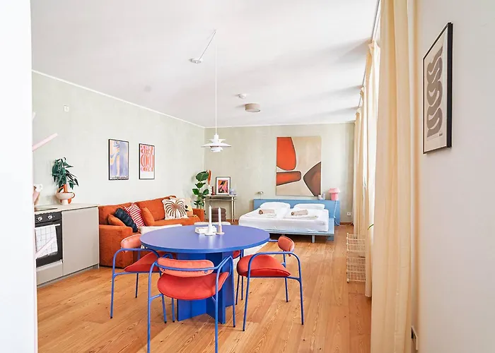 Denkmal Traumsanierung. Gesamtes Hinterhaus Λειψία