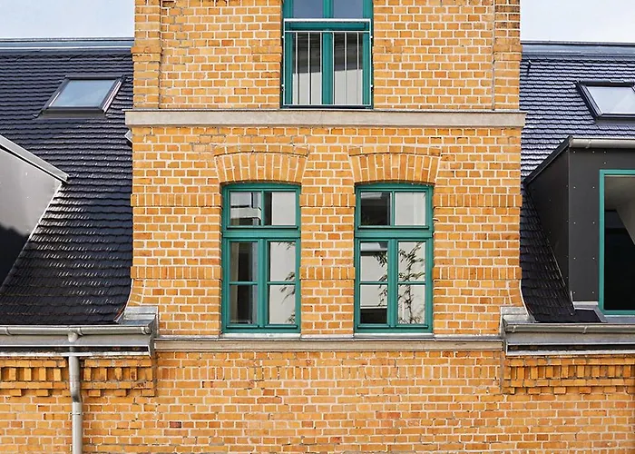 Denkmal Traumsanierung. Gesamtes Hinterhaus *